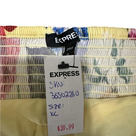 Express Floral Strapless Top size xl nwt - Picture 6 of 7